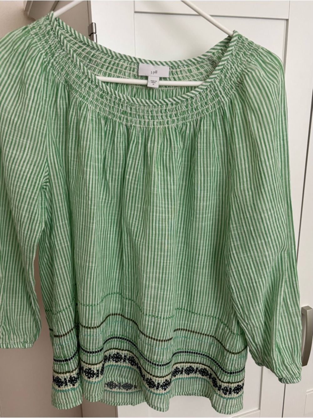 J Jill 100% Cotton Gauze Embroidered Peasant Top Smocked Sz M